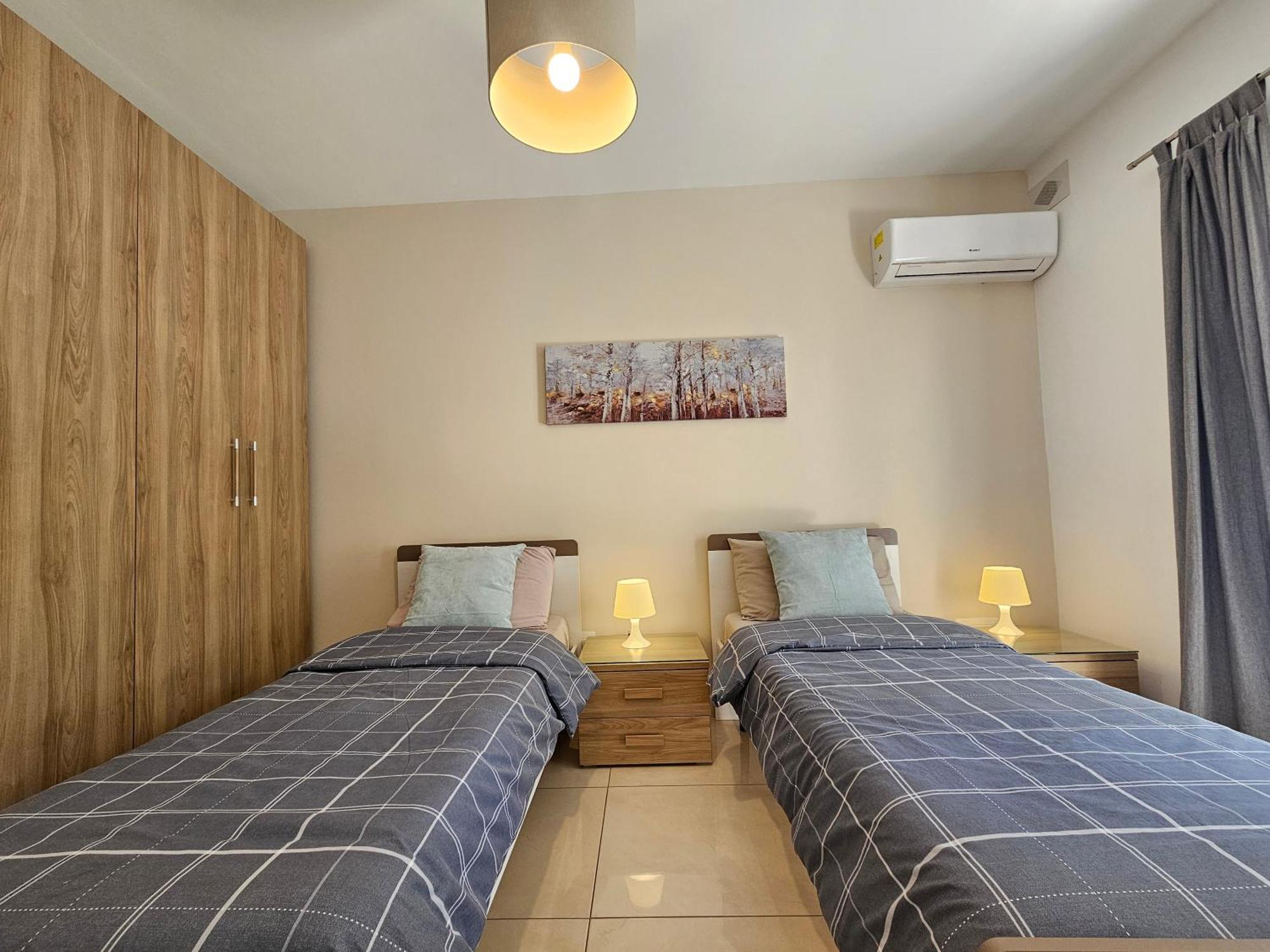 Bugibba Sealine Apartment St. Paul's Bay Exterior foto